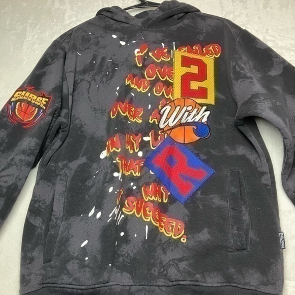 Rebel Minds Black  pull over hoodie Men’s size large